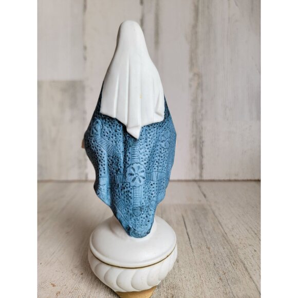 Vintage religious Virgin Mary blue robe statue figure Xmas decor - Picture 4 of 7